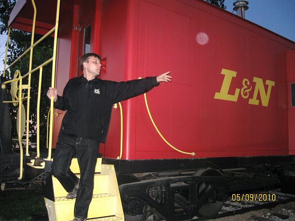 Між алгоритмом і свободою: людина, AI та мораль XXI століття